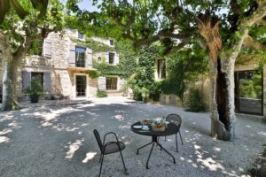 Provence urlaub - Innenhof