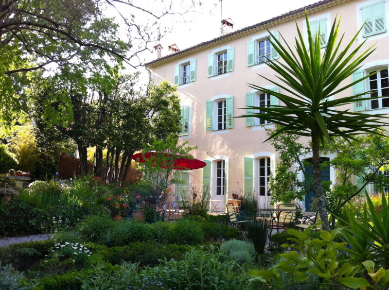 Urlaub Cote d'Azur - Außenansicht des Landhauses an der Côte d'Azur.