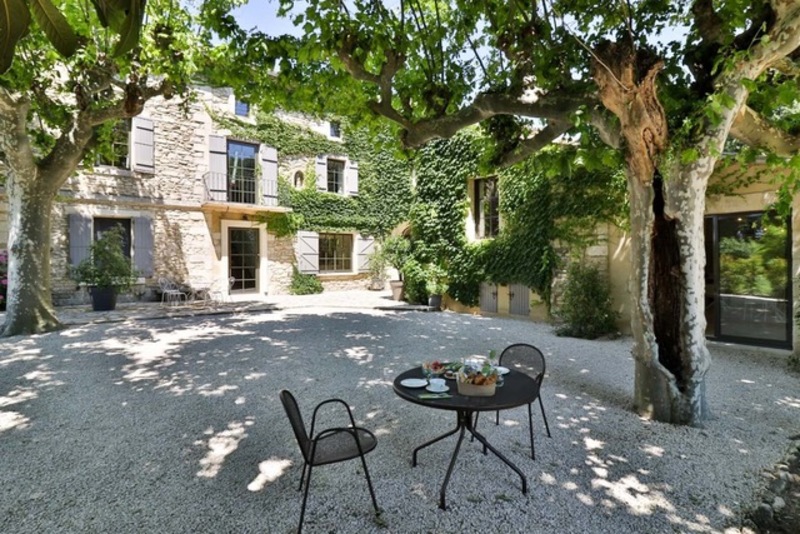 Côte d'Azur urlaub - Innenhof des Landhaus in der Provence.